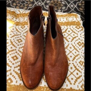 Bcbgeneration LEATHER ZIPPER BOOTIES
